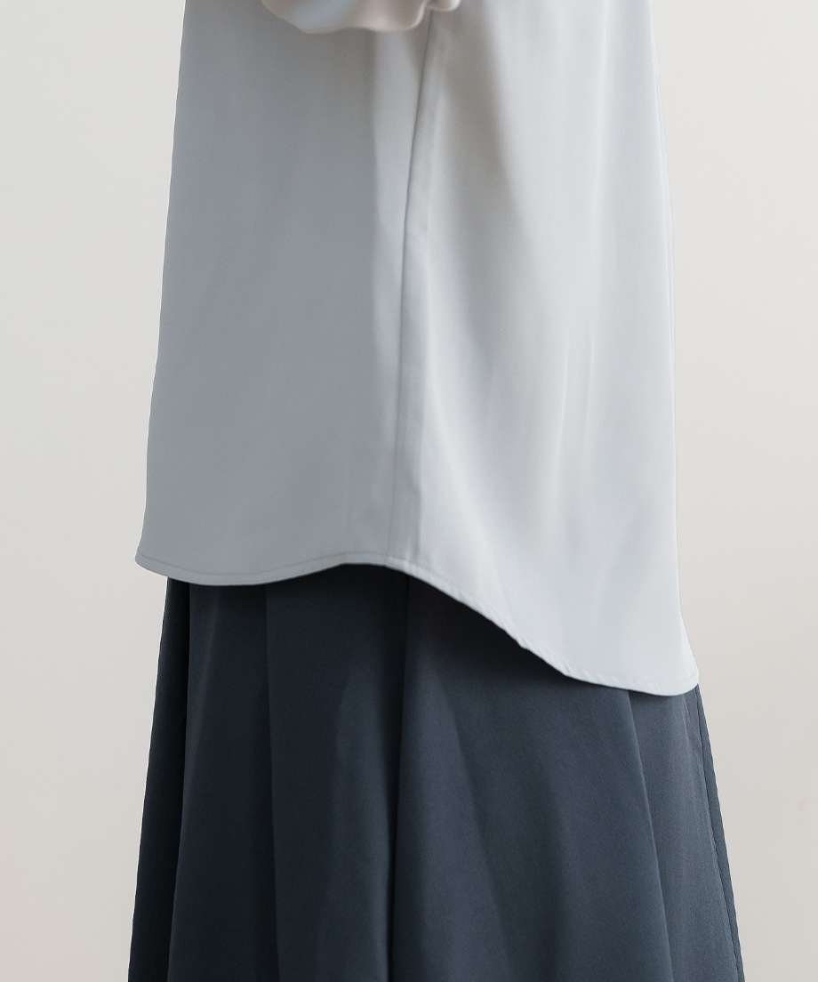 キーネックブラウス（2025SS)