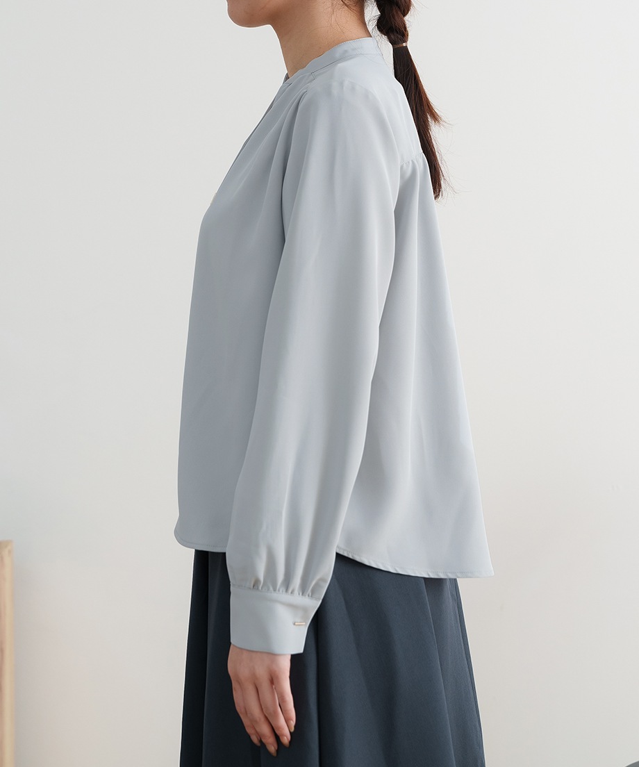 キーネックブラウス（2025SS)