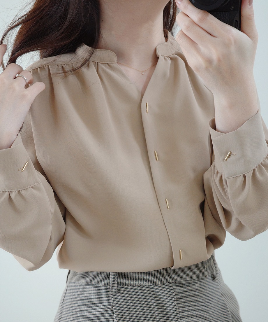 キーネックブラウス（2025SS)