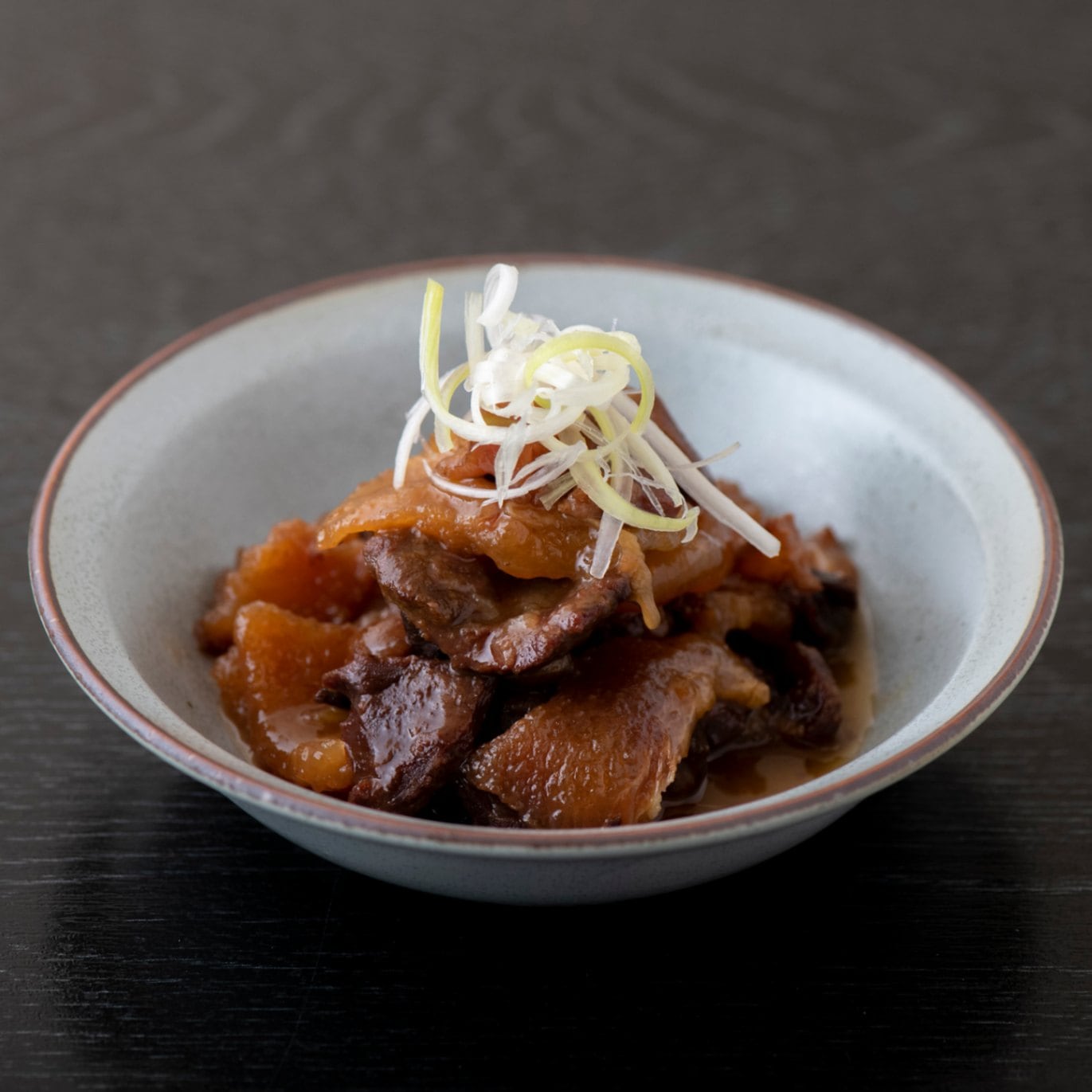 鯨すじ煮込み缶詰(６缶セット)【送料込み】