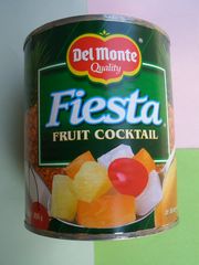 フルーツカクテル