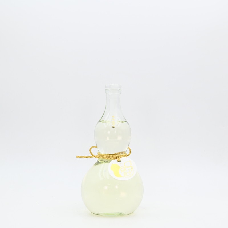 日高見 弥助 純米大吟醸 ひょうたんボトル 720ml 【箱入り】