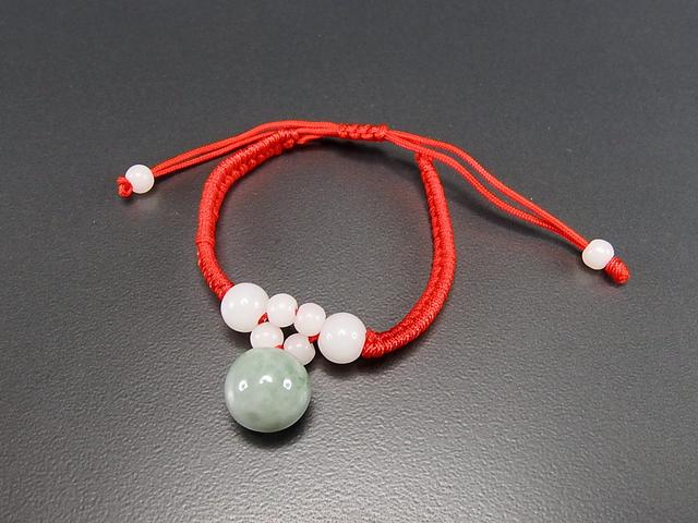 開運天然石本翡翠ジェダイトキノコ赤い糸手編みブレスレット