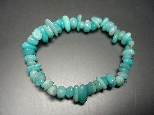 希望の石』天然石色合い良いアマゾナイトサザレブレス | 石種別で探す