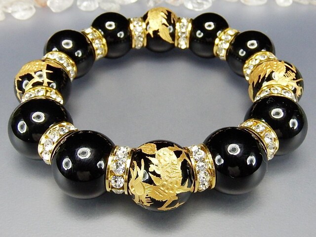 幸運武士麒麟手彫り18mmオニキス金箔高級ロンデルブレスレット天然石