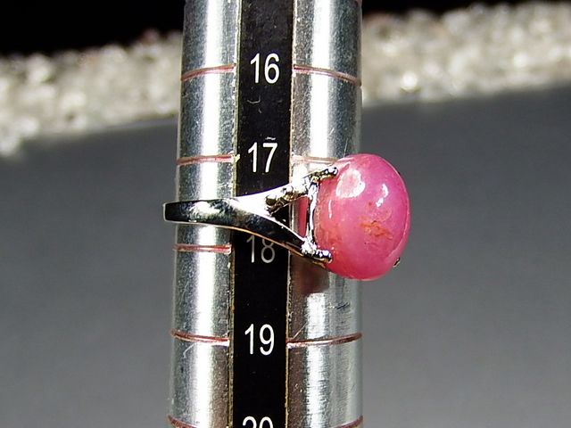 天然石ルビー·リング ルビー リング 指輪 大粒 3.0ct Pt900 ミャンマー産 7月 誕生石 天然石