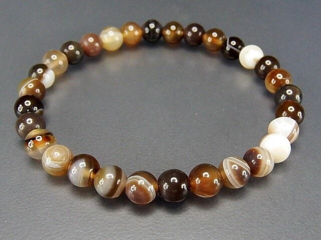 天然模様ブラウン系サードオニキス縞入りアゲート約6mm天然石