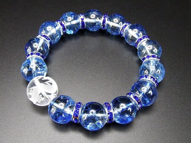 手彫り 藍龍 水晶 18mm 青龍 ブルー彫刻龍　天然石ブレスレット（L） 手彫り 藍龍 水晶 18mm 青龍 ブルー彫刻龍 天然石ブレスレット（LL）