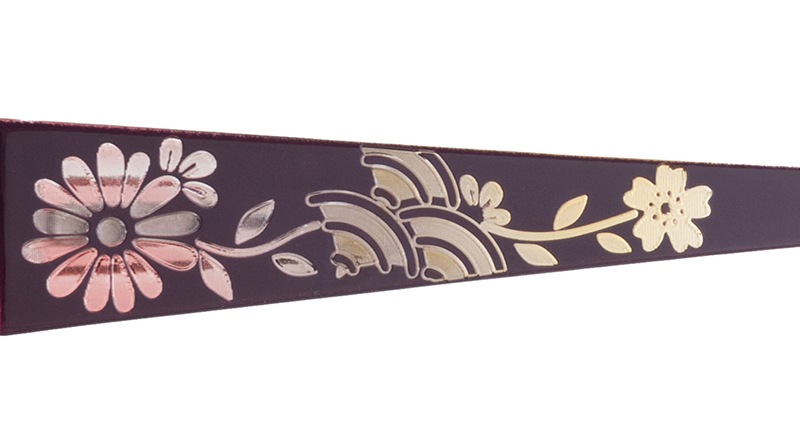 ���˥����饹�����¡�����