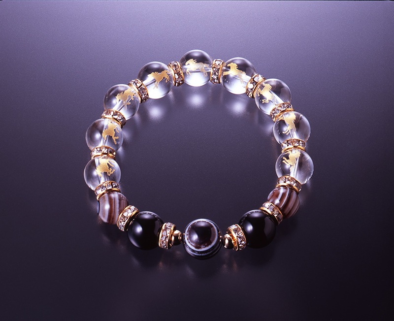 ŷ��徽����Ƭ�ϥ֥쥹