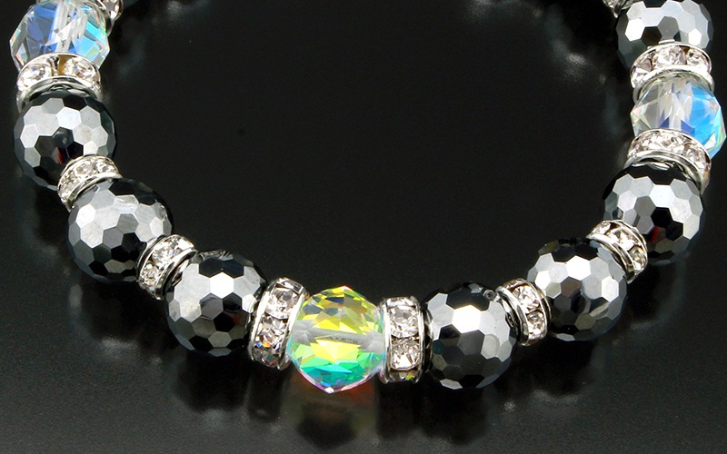 �ƥ�إ�ĥߥ饯��ѥ�֥쥹