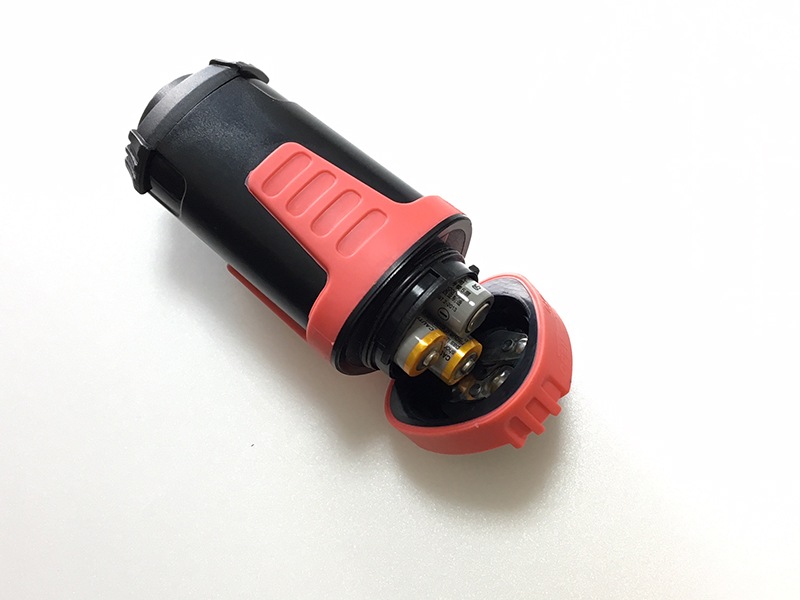 �ƥ�ܥ饤�� LT