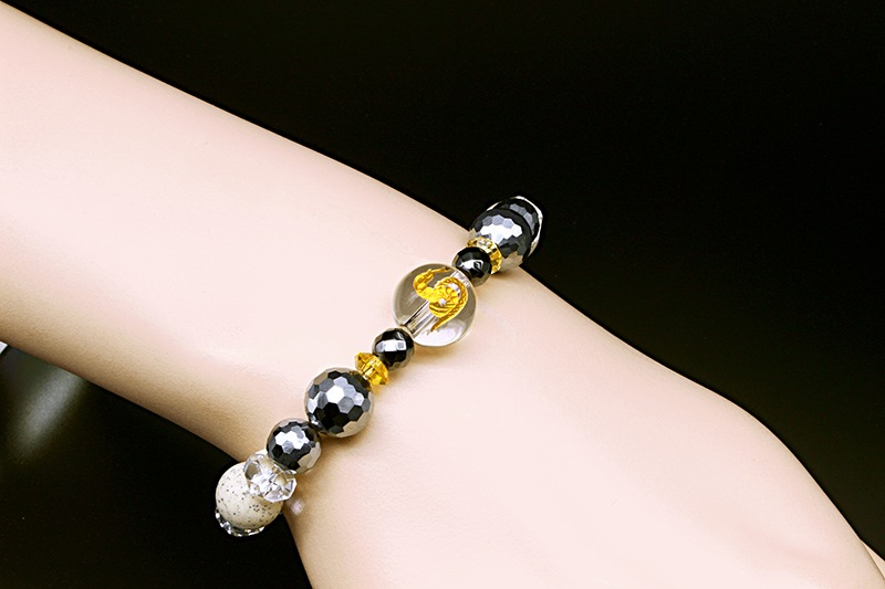 �Ɀ���򹯥֥쥹��å�