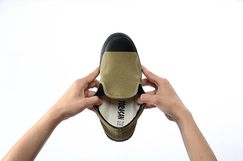 ����ѥ��塼�������������Ҥ���