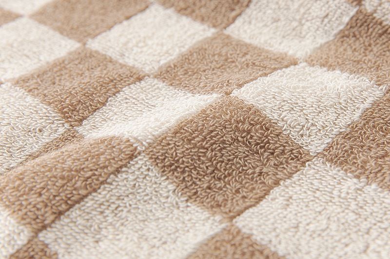 �ƥ����󡡥��쥤�ե����������롡4����