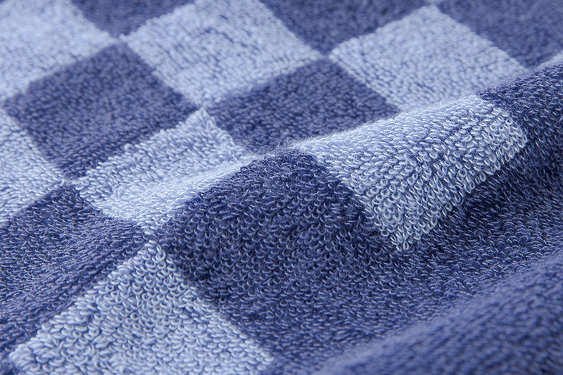 �ƥ����󡡥��쥤�ե����������롡4����