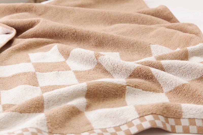 �ƥ����󡡥��쥤�ե����������롡4����