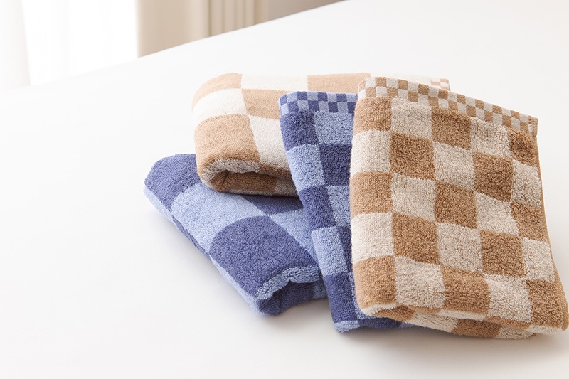 �ƥ����󡡥��쥤�ե����������롡4����