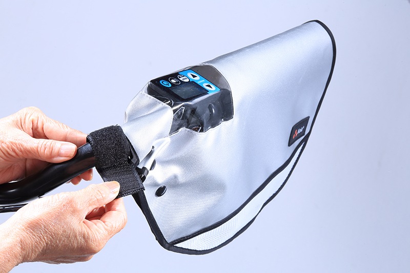 ���դ����ޡ��ϥ�ɥ륫�С�������С�