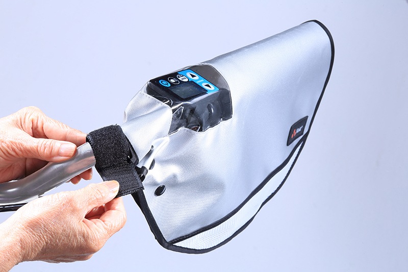 ���դ����ޡ��ϥ�ɥ륫�С�������С�