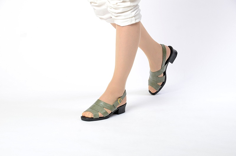 ��ޯ��ʥХå��Х�ɥ������