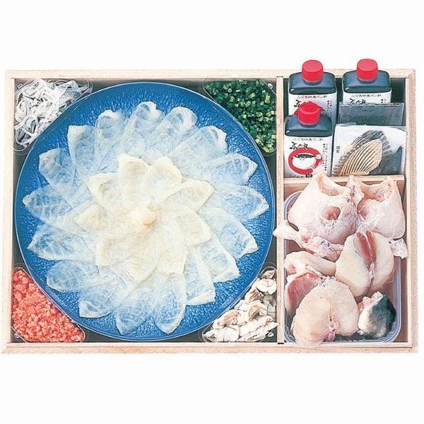 臼杵 三共水産　とらふぐ料理セット（約3人前）