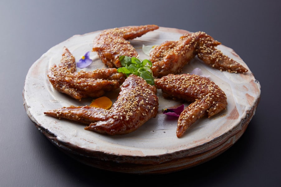 大和肉鶏の手羽先唐揚げ（名古屋風）