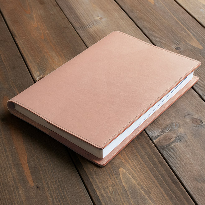 【切り目・素ヌメ革】手帳カバー B6 革 手帳 ノートカバー B6 正寸 本革 レザー カバー 名入れ 対応 日本製 手作り / 等 B6 サイズの 手帳 ノート に対応 手帳カバー オーダー 革 スケジュール帳 2025  [kc01]