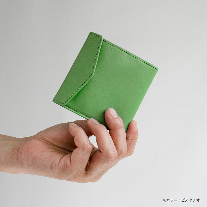 2つ折り コンパクト 札入れ【これ以上小さくできません
