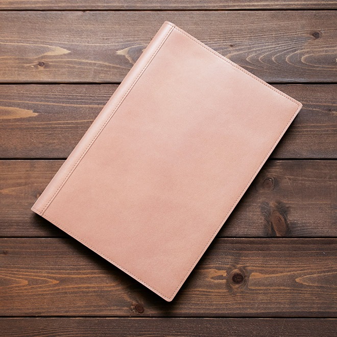 【切り目・素ヌメ革】ノートカバー B5 / セミ B5 手帳カバー 本革 ノート カバー b5 革 レザー カバー B5正寸 または セミB5（キャンパスノート等） おしゃれ / 日本製 手作り 名入れ 対応 手帳カバー オーダー 革 スケジュール帳 2025 [kc01]