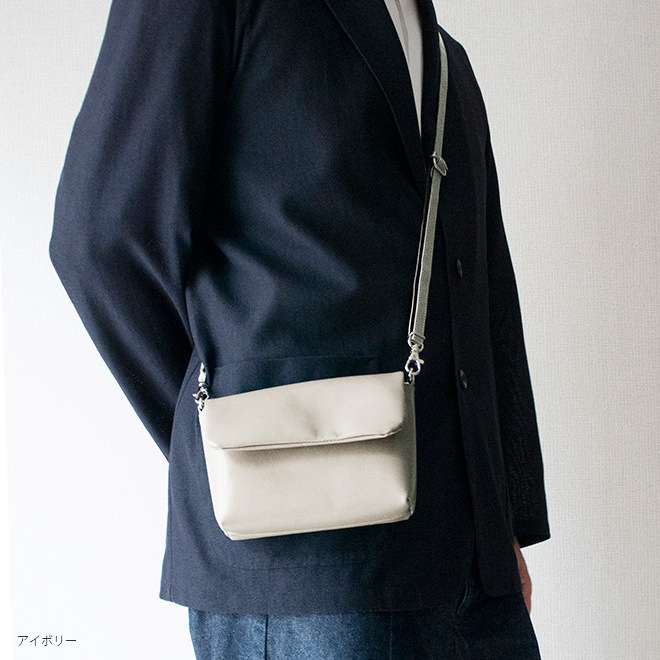 【ヨコ長】 ショルダーポーチ 本革 【ヴァリアスカラー】ふんわり 小さい レザー ショルダーバッグ / 日本製 