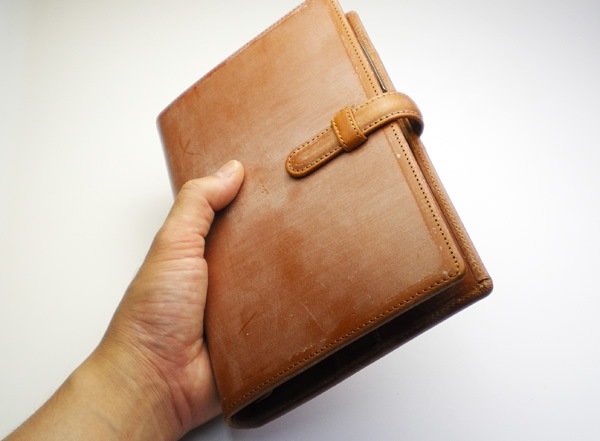 【ベルト付き】 システム手帳 バイブルサイズ 【ブライドルレザー】 本革 6穴バインダー 日本製