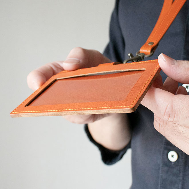 【横型】IDカードケース & ネックストラップ【脱クロムレザー】【ダブルの安全設計】 本革 日本製