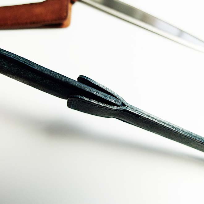 革で包んだ ペーパーナイフ 【プエブロレザー】 レターナイフ / 本革