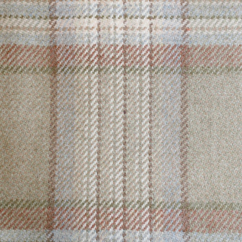 Lowick Plaid sand (F4628-05)