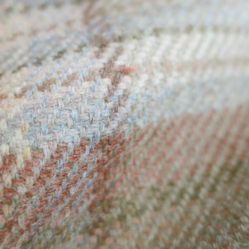 Lowick Plaid sand (F4628-05)