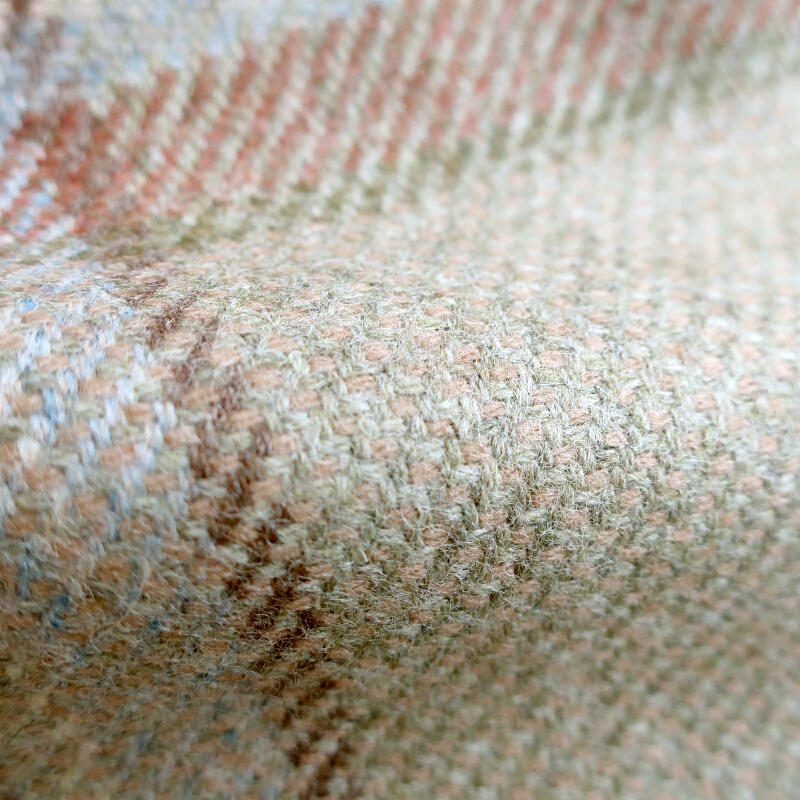 Lowick Plaid sand (F4628-05)