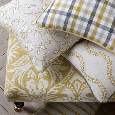 Harewood F0737-01 (Acacia)