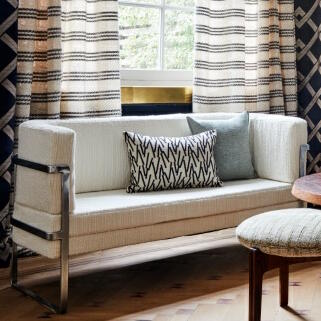 REYES ebony (L9236-03)