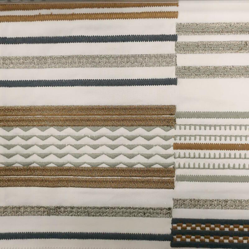 HILLSIDE Gold (L9368-01)