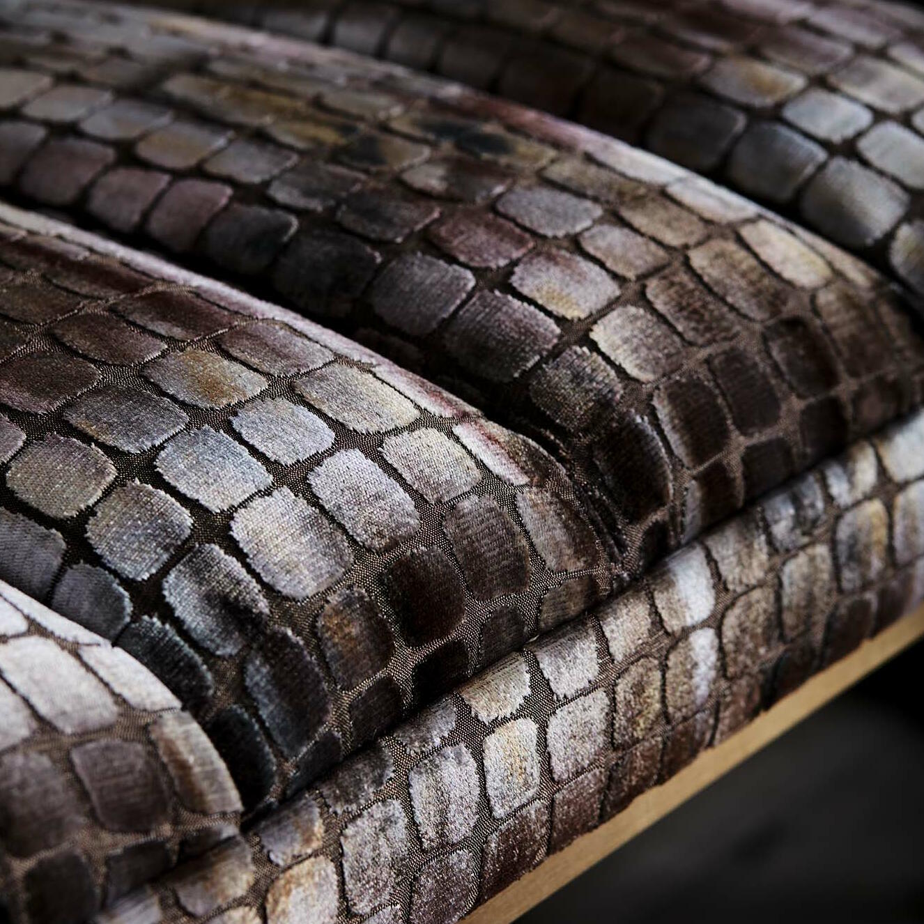 Tobia Multi (Z379/02)