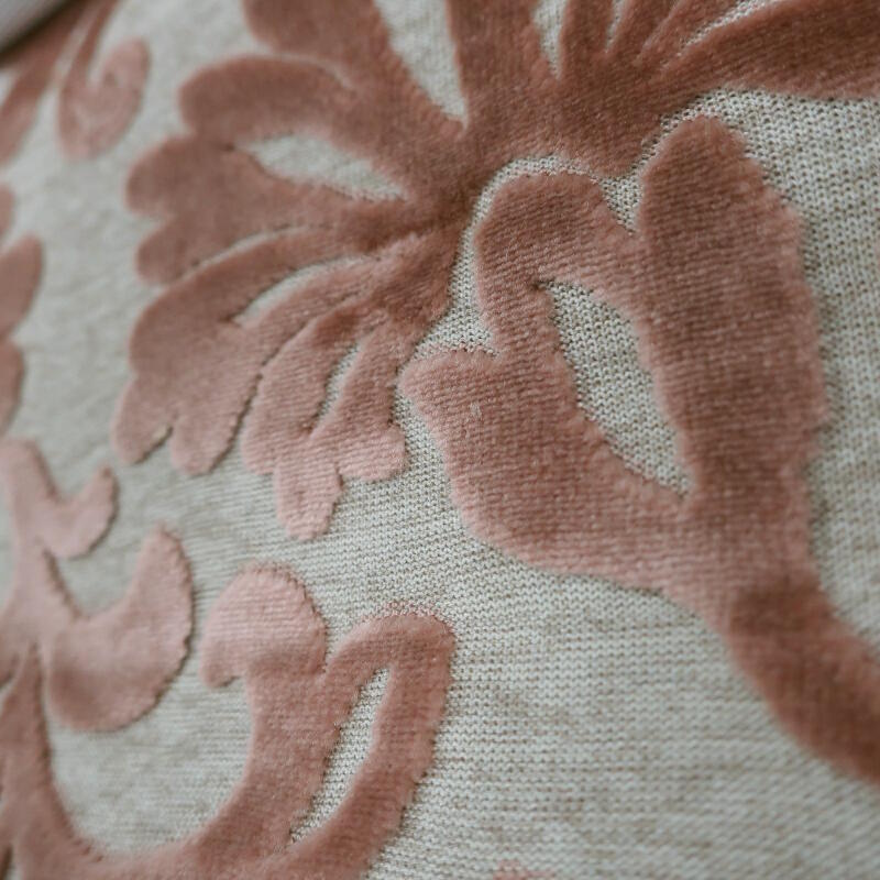 Vivaldi Blush