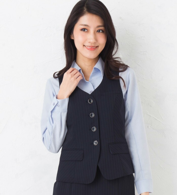 送料無料 キレイに魅せるこだわり機能満載ストライプベスト 事務服  