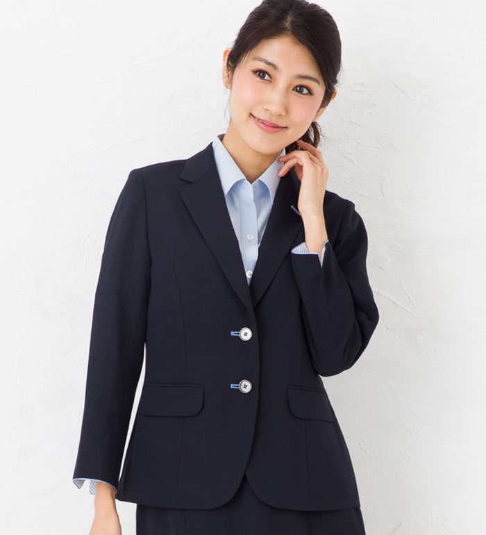 送料無料  抜群の通気性と軽さで夏に最適！パターンやディテールにもこだわったストレッチテーラードジャケット