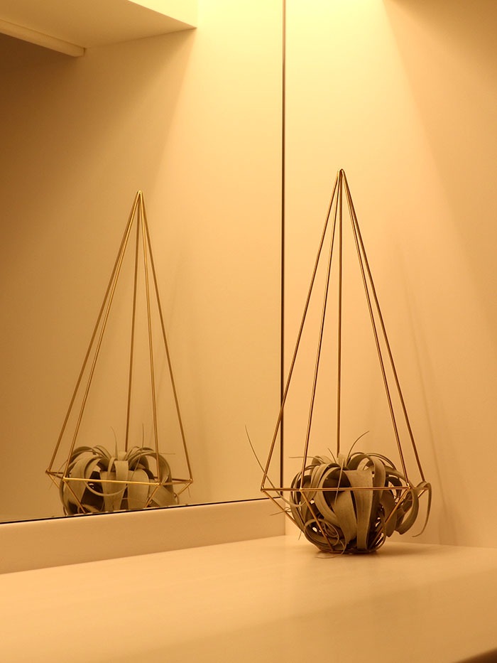 �ҥ���������ƥꥢ.4