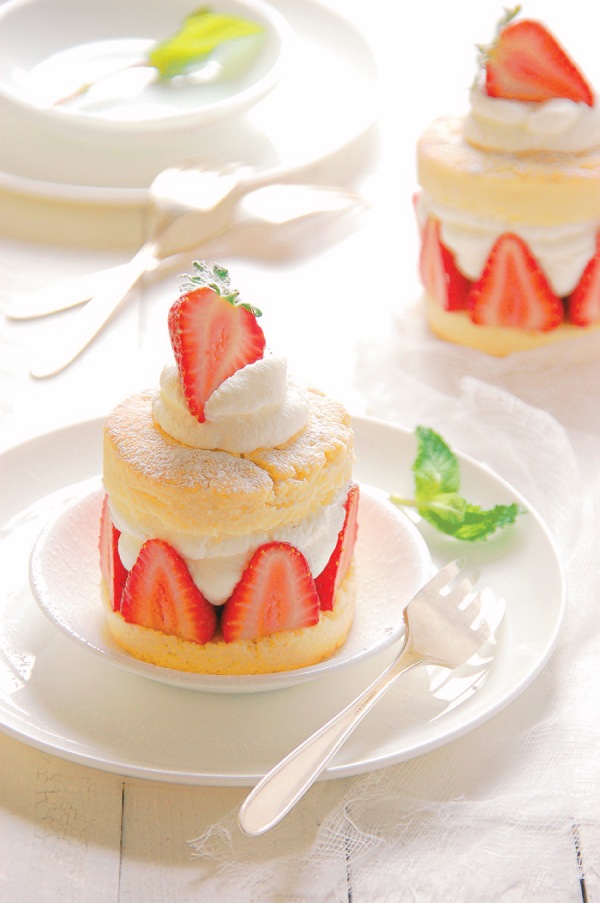 すずなり大実いちご【野菜苗 18cmポット大苗／1個】