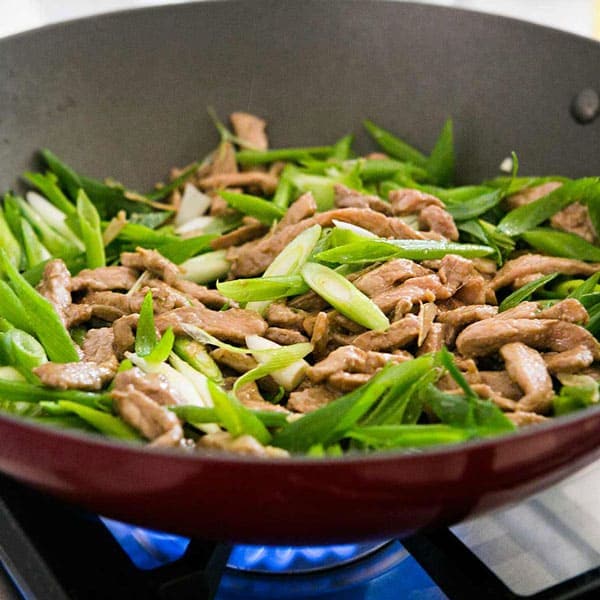 九条太ねぎ(干しねぎ挿し苗)2個～【野菜苗 9cmポット】｜ 【植物の