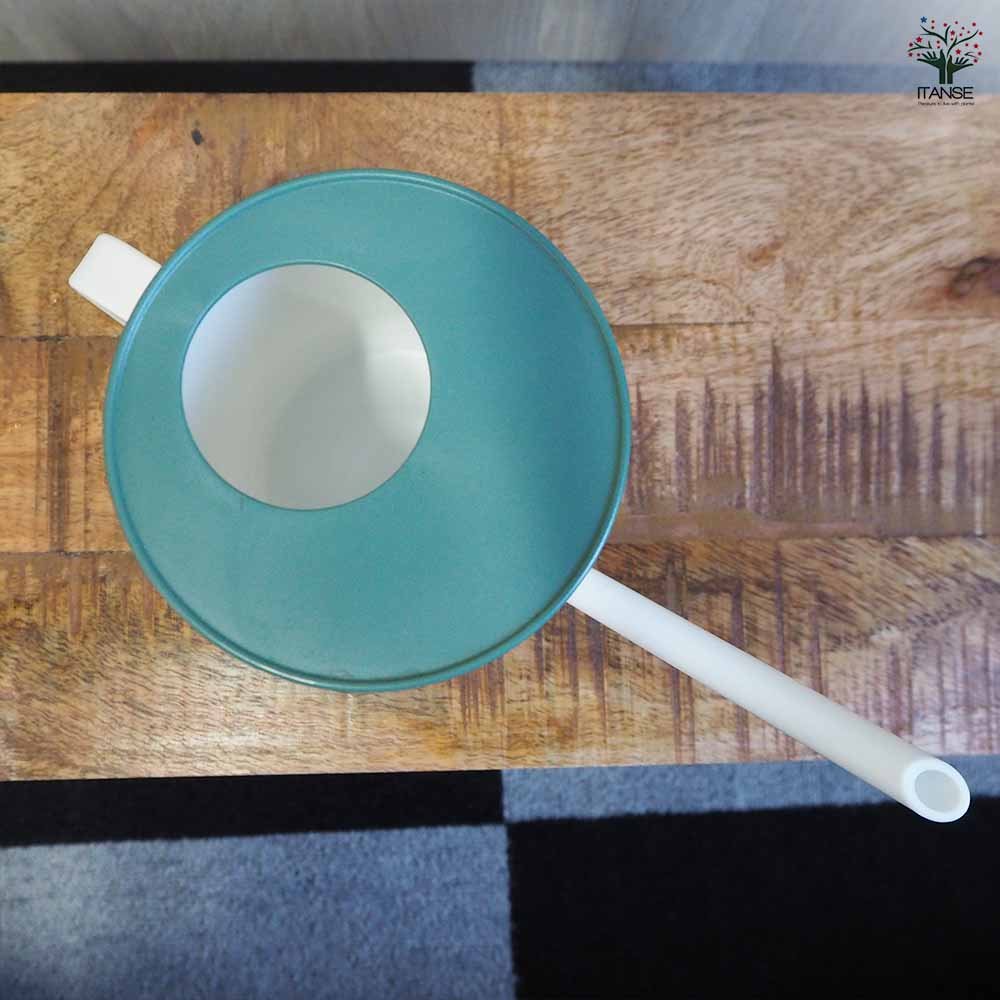 ジョウロ マグ ウォータリングカン0.9L 【水やりグッズ／1個売り】