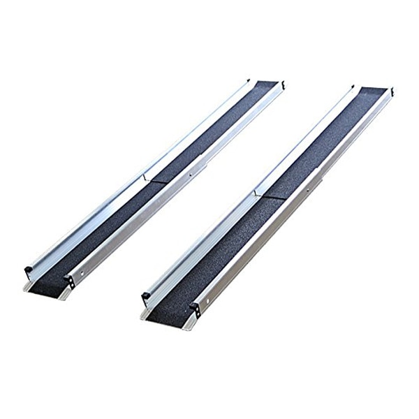 送料無料 新品 伸縮アルミスロープ スロープ長さ約152.5cm 幅約15.5cm 耐荷重約270kg 2本セット 持ち運び可能 完成品 収納ケース付 介護用品 脱輪防止 車椅子用 車イス用 車いす用 バリアフリー アルミ 簡易 階段 段差解消 介護用スロープ 台車用スロープ 1525mm 5FT r01a5ft