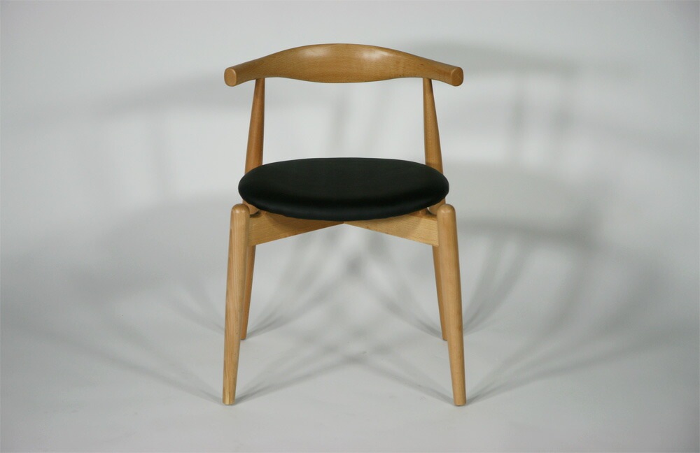 アビタスタイル　イタリア製　曲げ木　ナチュラルカラー　スタッキングチェア　椅子 アビタスタイル イタリア製 曲げ木 ナチュラルカラー